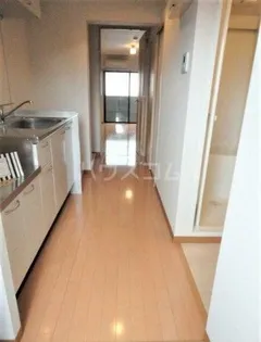 SAKURA田園調布【2階】の玄関