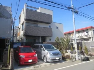 feriza【1階】の外観