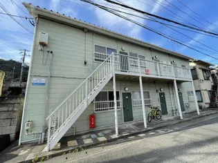 グリーンコーポネモト追浜【2階】の外観