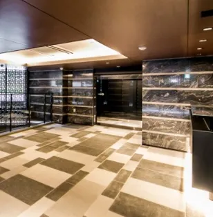 東京都新宿区西早稲田2【マンション】の外観