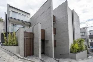 東京都渋谷区西原3【マンション】の外観