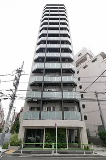 ジェノヴィア麻布十番グリーンヴェール 204号室【2階】の外観