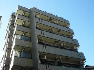 メゾンドサクラ大阪【3階】の外観