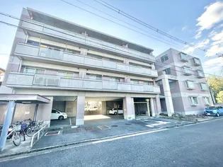 U・COURT 101【3階】の外観