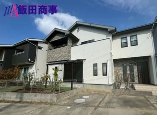 三重県鈴鹿市桜島町1【一戸建】の外観