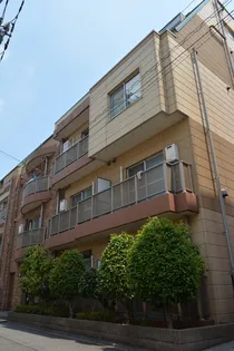 ラ・ハレマリエ【1階】の外観