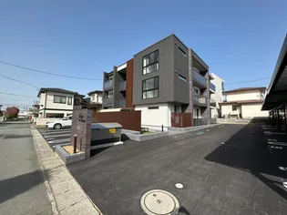 ララ・シャーメゾン【2階】の外観