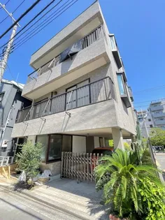 Olives【1階】の外観