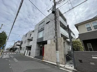 スペッキオ【1階】の外観