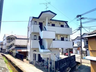 スカイラーク米田【2階】の外観