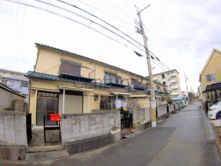 大阪府池田市神田1【一戸建】の外観