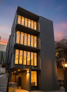 trias305【4階】の外観