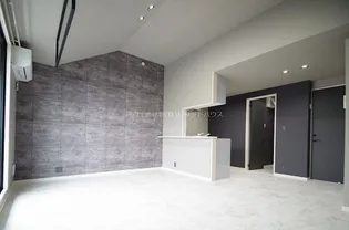 ミッレミリアの居間