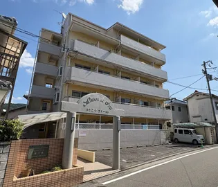 メゾンドファースト南久米【2階】の外観