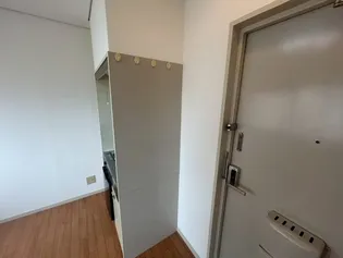 メゾン泉尾【4階】の玄関