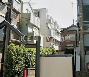 プラザ境町【1階】の外観