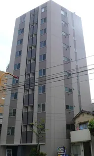 カルペンテリア エッセ【3階】の外観