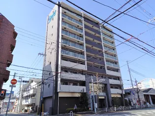 プレサンスKOBEティアラ【9階】の外観