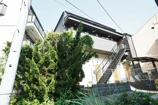 マ ピエス枡形の画像