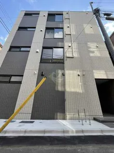 東京都新宿区西五軒町【マンション】の外観