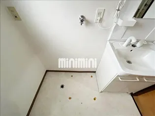 グリーンヒルタウン A【1階】の内装