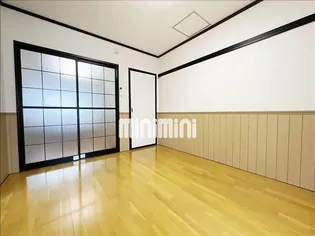 グリーンヒルタウン A【1階】の内装