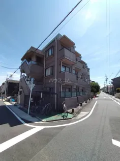 ベル・グランデ・川名【2階】の外観