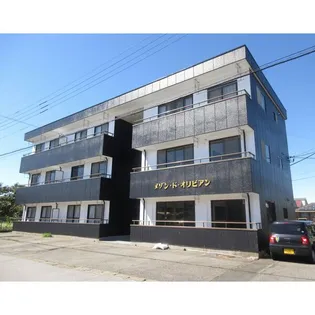 メゾン・ド・オリビアン【1階】の外観