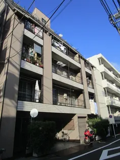 東京都新宿区早稲田鶴巻町【マンション】の外観