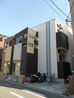 ハーモニーテラス中宮II【1階】の外観