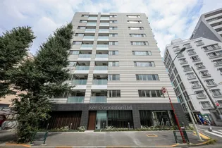 東京都港区南青山6【マンション】の外観