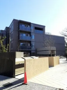 シエラ クレストの画像