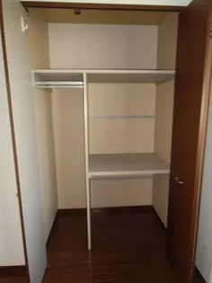 ラフィネ錦野D【2階】の内装