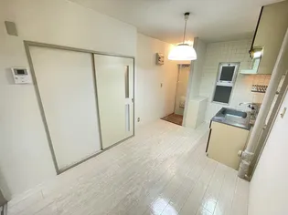 アドニス芝塚【4階】の内装