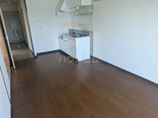 ウインズ今川【3階】の居間