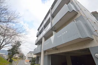 広島県広島市西区新庄町【マンション】の外観