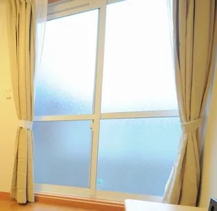 LU SHINA【2階】の内装