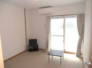 LU SHINA【2階】の居間