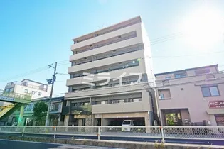 ウエンズ勝山【5階】の外観