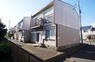 ヴィレッジ本宿A【1階】の外観