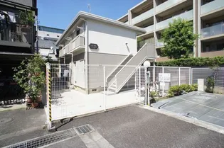 ハイム仲町【1階】の外観