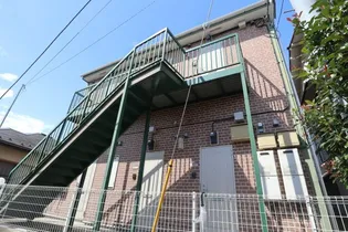 神奈川県横浜市保土ヶ谷区峰岡町2【アパート】の外観