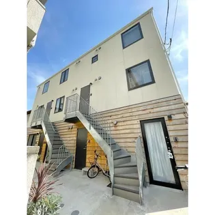 東京都中野区本町5【マンション】の外観