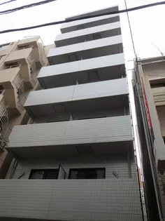 ドミサイルチヨダ【6階】の外観