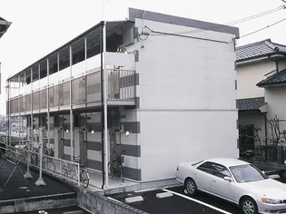 東京都町田市根岸町【アパート】の外観