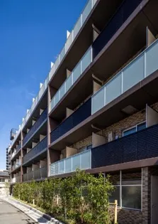 東京都中野区南台4【マンション】の外観