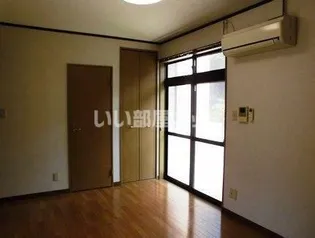 木村ハイツの居間