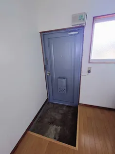 外苑荘【2階】の玄関