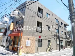 ベルメゾン【3階】の外観