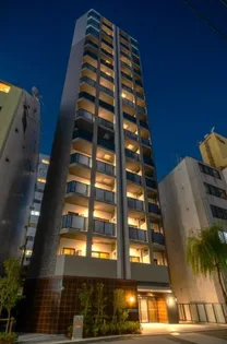 東京都港区新橋5【マンション】の外観